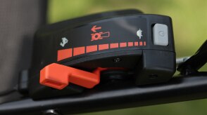 Gros plan du levier d'ajustement du système Smart Drive. 