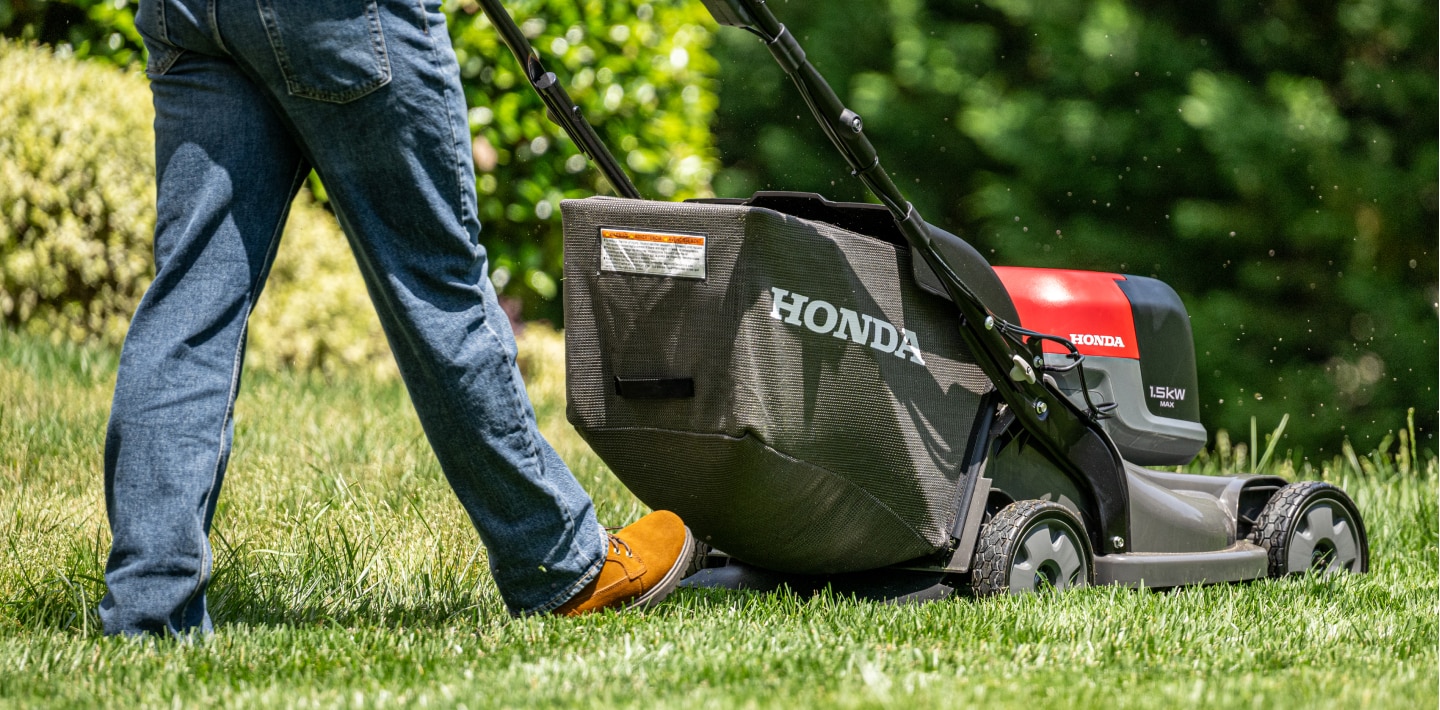 HRX-BE Battery-Powered Premium Residential Lawn Mower | Honda